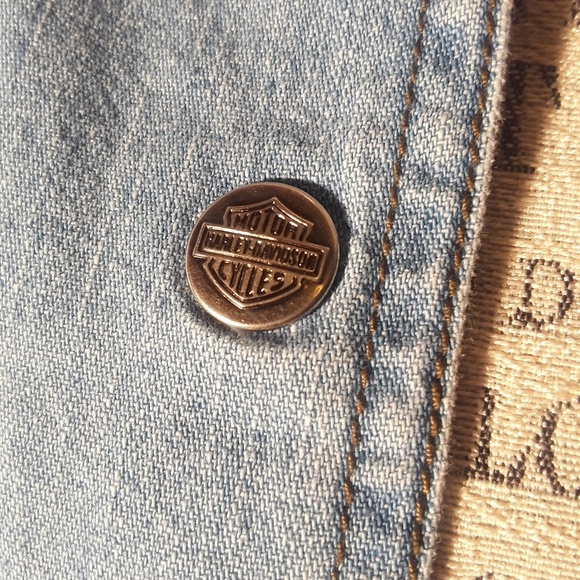 Harley Davidson Distressed Denim Vest - Picture 6 of 6